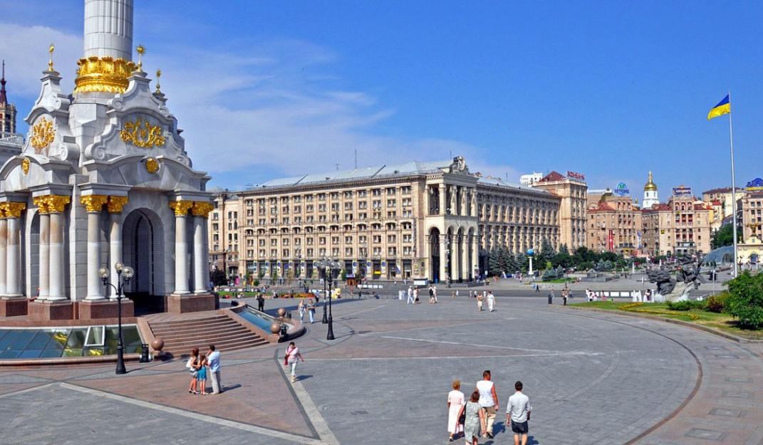 NieuwWij: Het Plein van de Onafhankelijkheid in Kiev. Wikimedia