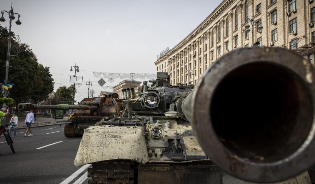 Source: ©Reuters - Exhibition of destroyed Russian tanks in Kyiv, Ukraine - 23 Aug 2022 ©Reuters