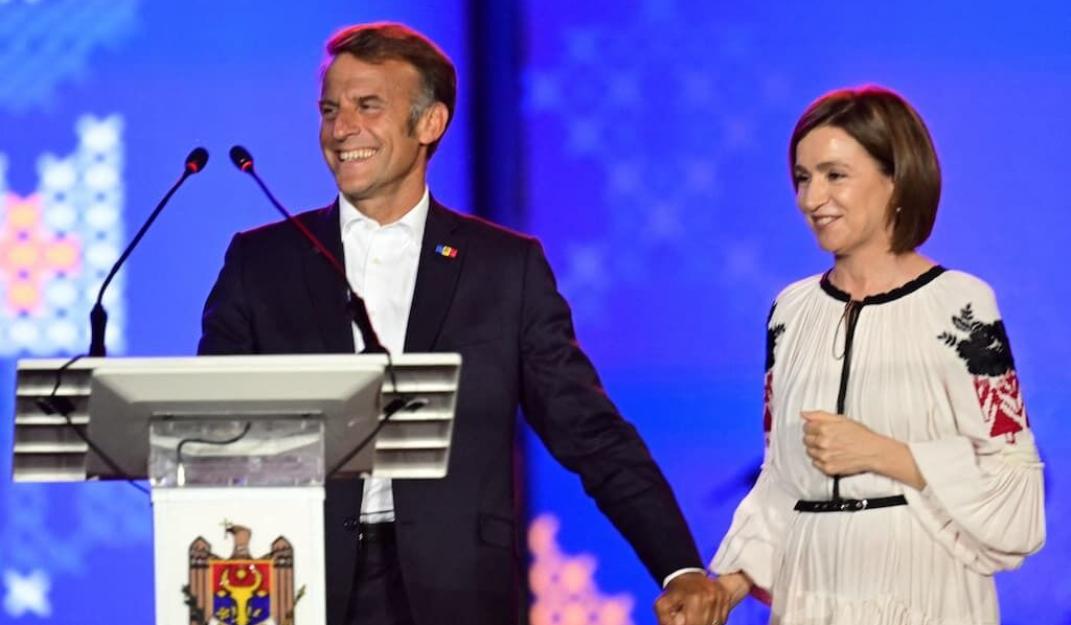 Emmanuel Macron and Maia Sandu in Chisinau on Moldova's Independence Day on August 27. Photo: Daniel Mihailescu / ANP / AFP
