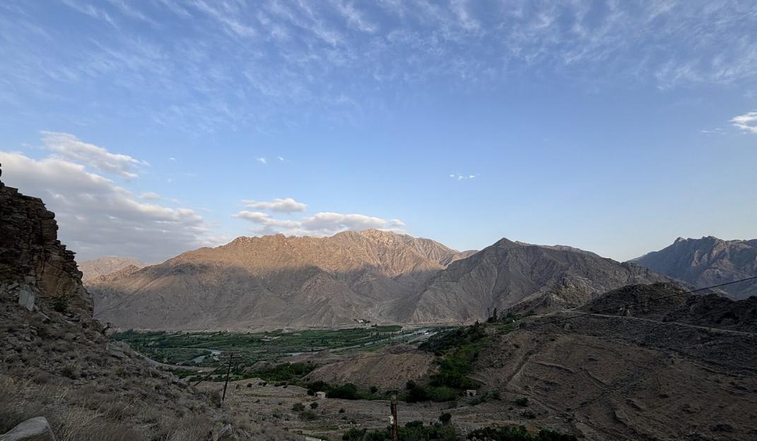 The Arax valley near Meghri, Syunik province, southern Armenia. Photo: Well-read MountainMan via Wikimedia Commons, CC BY-SA 4.0